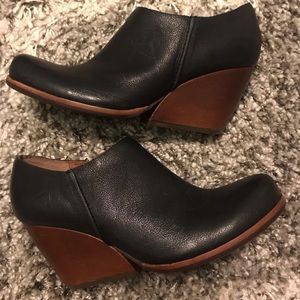 Kork-Ease Natalya Black Leather Wedge Booties